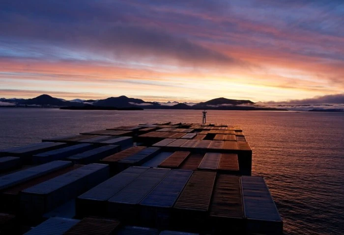 Porto de Santos avança para bater em 2024 recorde de movimentação de cargas de sua hist...